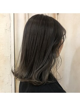アンベリール 大名(Embellir) greige  color