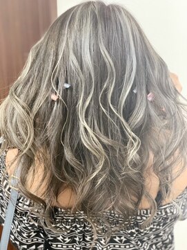 クリスタル 船橋(Crystal) ハイライト&イルミナカラー【船橋/髪質改善/エクステ】