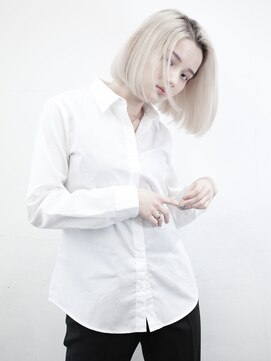 ココ 原宿(KOKO) #大人ガーリー#ダークアッシュ#ミディアムレイヤーカット