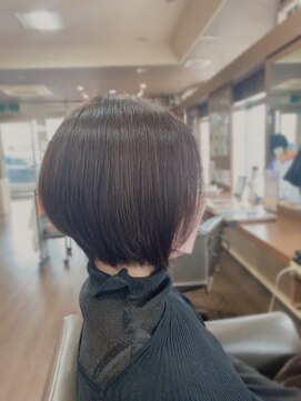 プレッソヘアー Presso hair エレガントなショートボブ