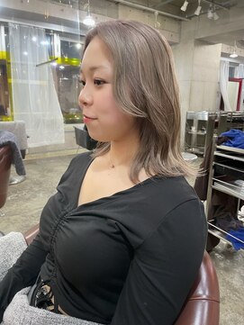 ヘアーデザイン アルエ(HAIR×design ARUE) 【ホワイトグレージュ】