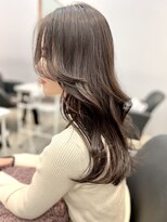 【kumu】グレージュ×くびれレイヤー.