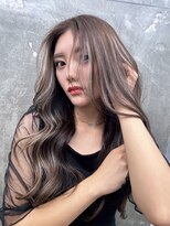 キング(K!ng)&nbsp;縮毛矯正髪質改善ハイライトレイヤーカット枚方美容室エクステ