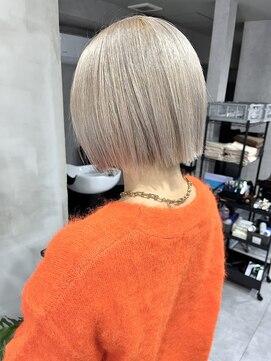 メイドバイスティーン(MADE BY STEEN) ホワイトベージュ