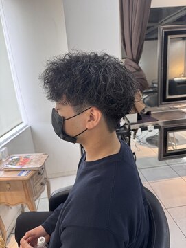 アイズ 海老名(AIZU) 波巻きスパイラルパーマ　アイロン風パーマ　シャドウパーマ