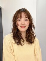 ジョエミバイアンアミ(joemi by Un ami)&nbsp;ミディアムパーマ / レイヤーパーマ / ブラウンベージュ