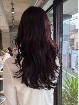 カート バイ デコ(Kurt by DECO) 秋冬の暗髪暖色カラーと軽さと動きあるレイヤー 英心