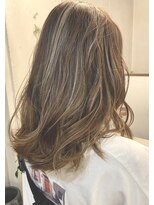 ワースホワイル(WORTH WHILE)&nbsp;暗めカラーフェイスフレーミンググランマッシュアッシュカラー