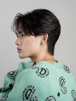 オーシャントーキョーオーバー 渋谷(OCEAN TOKYO OVER)&nbsp;韓国ヘアニュアンスコンマバングセンターパートフェザーパーマ