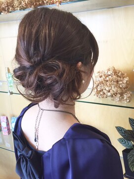 ハンズエミュ(hands emu) サイドロープ編み