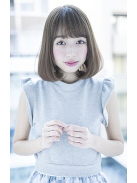 ソワリー 栄(THOiRY) 小顔カットが得意なスタイリストby坂元