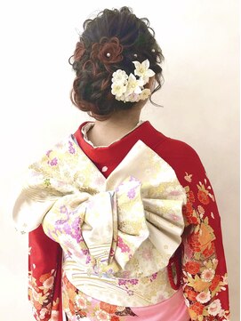 ユーフォリア 銀座(Euphoria) 成人式/フラワーアレンジ/フルールアレンジ/担当中間