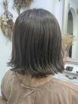 リロ(Lilo)&nbsp;ブラウンアッシュ外はねスタイル