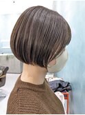 【美容院モゾ】20代、30代に人気のミニボブ、タンバルモリボブ