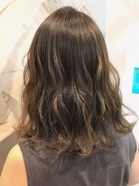 カノイ(KANOI)&nbsp;波ウェーブ×アッシュブラウン