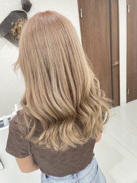 アネラ(Anela) ミルクティーベージュ【平本】