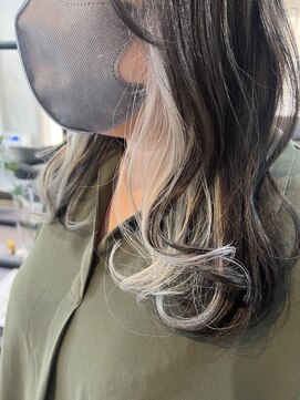 ニィ(2iee.) インナーカラー