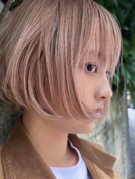 エルメ(Elme) ミニボブ × ハイトーンホワイトベージュ