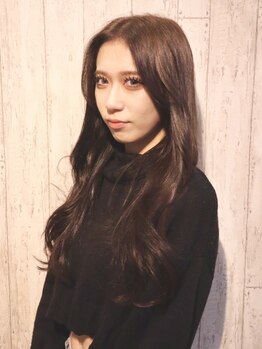 アドラヘアー(Adora hair)の写真/黄金バランスで期待を超えるクオリティー♪1対1の専属スタイリストが生み出すあなたの最適ヘア☆