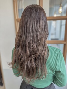 アミトヘアアンドサロン(amito hair&salon) ブリーチなしで作れる透明感♪ラテベージュ