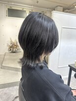 シーン(seen)&nbsp;○中性ウルフカットロングウルフレイヤーカット顔まわり表参道