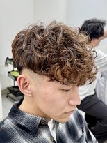 フゥ 宇都宮(FeU) スペインカール/ラルフカール/フェード/宇都宮/メンズパーマ