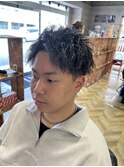 ツイストアップバング