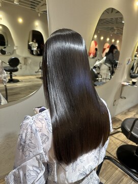 ロロネー 天満(Lolonois) 【Lolonois天満】艶髪髪質改善ストレート