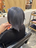 チャプター 問屋町(chapter) ケアブリーチダークラベンダーブルーウルフレイヤーカット