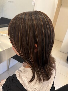 アンジュール ミディアムハイライト