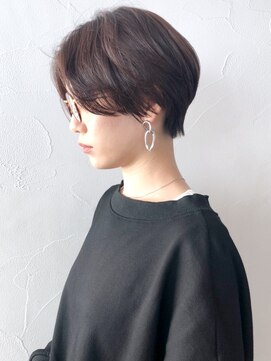 アイティー バイ アルバム 中野店(IT by ALBUM) ハンサムショート_スリークボブ厚めバングローライト_ba285272