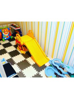 《お子様同伴大歓迎》周りを気にすることなく、ゆっくり施術を受けられます！お気軽に親子でお越し下さい♪