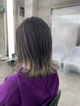 イキ 表参道(iki omotesando) モード/無造作ウェーブ/大人ガーリー[表参道駅]