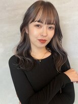 シー(SHE.osu) 派手すぎないナチュラルフェイスフレーミング◎