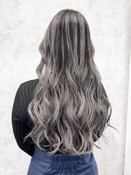 デミヘアー(Demi hair)の写真/【白山通り/平成】こだわりの透け感デザインカラーは《Demi hair》にお任せ！SNSで＃デミヘアーを要check♪