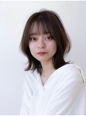 ミディアムレイヤー/切りっぱなしボブ/美髪/20代30代/丸型/卵型