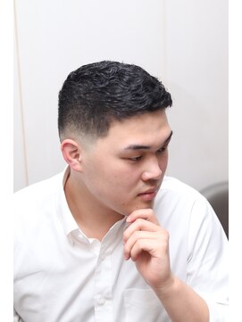 ヘアーアンドグルーミング ヨシザワインク(HAIR&GROOMING YOSHIZAWA Inc.) メンズバーバーフェードベリーショート理容室顔剃り清潔感