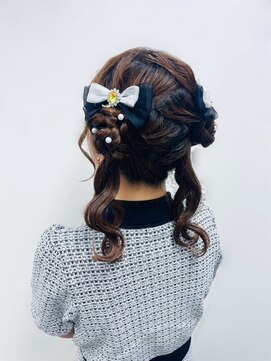 アールエーサロンモノクロ 秋葉原(RA SALON モノクロ) クラゲヘア