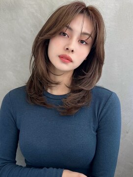 リス バイ ソヨン(Lis by SOYON) ウルフカット/ロングウルフ/ハイレイヤー/レイヤーカット/ボブ