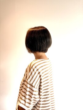 ケークリエイティブコード(K creative COrDE) 秋の透明感カラー×美シルエットショートボブ