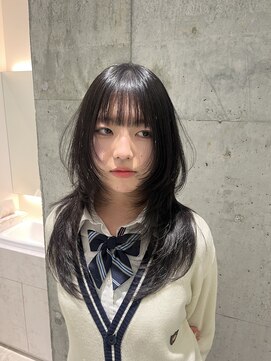 ロンドルピナス 小倉(Lond Lupinus) ミディアムヘア暗めカラー/デザインカラー/フェイスフレーミング