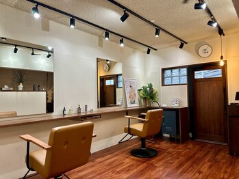 ランド(land)の写真/都内老舗サロンで磨いた洗練された感性と技術で仕立ての良いヘアスタイルへ