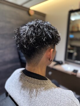 エクファフォーメン(EX-FA FOR MEN) サーフカール/スパイキーショート/ブルーブラック/瀬田