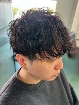 マップメンズデザイン(map men's design) メンズカット ツイストスパイラルパーマ ツーブロック 20代