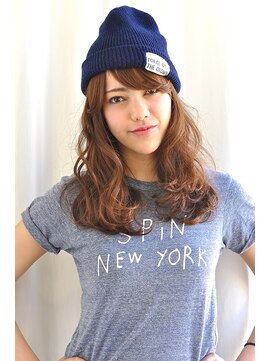 クラン(clan) clan<大人可愛いハイトーングラデーションロング>