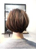 ショートボブ