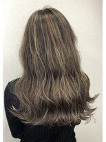 バベル(BABEL Hair Design)&nbsp;【BABEL】ハイライトカラー＿アッシュブラウンネイビーカラー