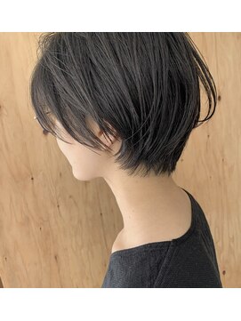 トレス(tresses) 透け感ショート