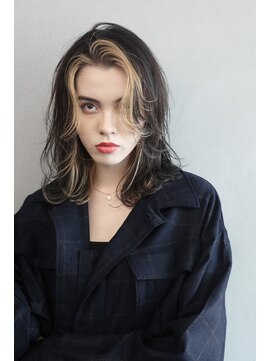 エヌ(N) レイヤー×フェイスフレーミング