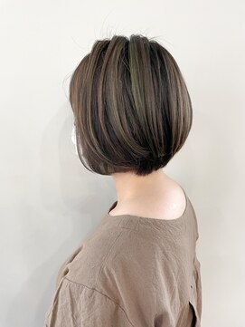 オル(Olu) 【MASAYA】ボブ×大人かわいいハイライトカラー